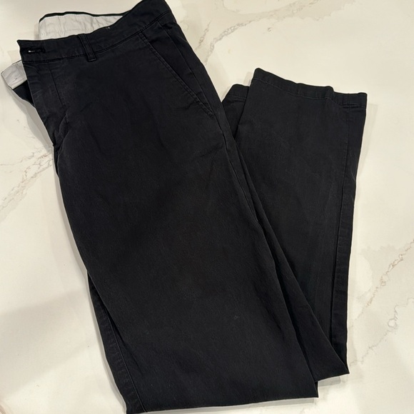 Calvin Klein stretch/slim fit pants 31x30 - Picture 1 of 3